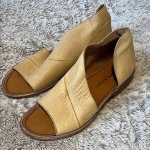 Free People Cream Leather Open-Toe Sandals